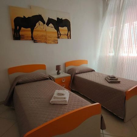 Chez Marie Apartment Livorno Luaran gambar